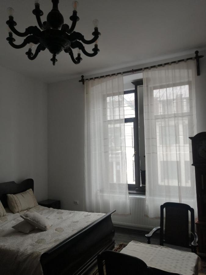 Casa Continentelor Hotel คุมปูลุง ภายนอก รูปภาพ