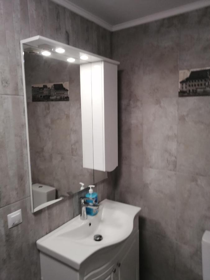 Casa Continentelor Hotel คุมปูลุง ภายนอก รูปภาพ